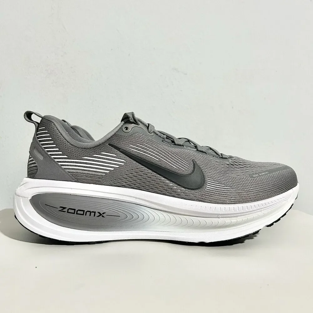 Nike Vomero 18 TB “Gunmetal” Men's Size 11 Grey White Cushioned Running Shoes